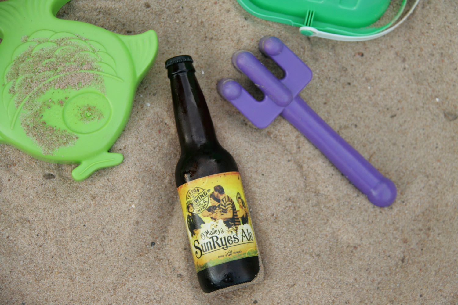 Enjoy Weston SunRyes summer rye beer on the beach.